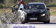 Новые компактный кроссовер Mercedes-Benz GLA заснят на дорогах